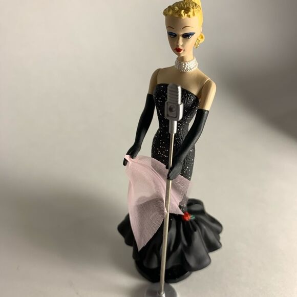 Barbie Keepsake Ornament Solo The Spot Light Evening Gown Microphone Dated 1995 - Picture 2 of 14